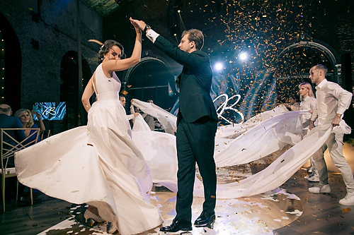 Выдувное конфетти 